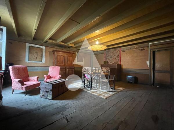 Maison 9 pièces 254.9 m2
