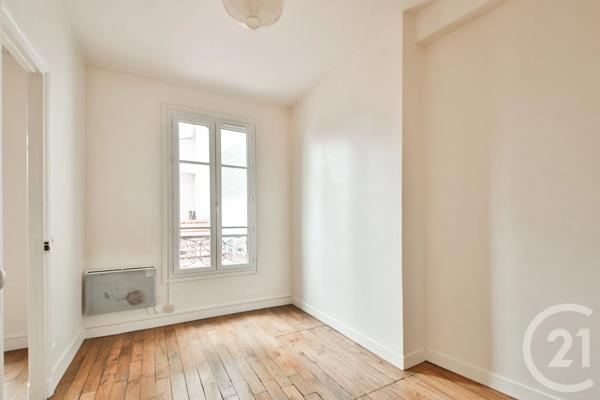 Appartement F2 à vendre  2 pièces - 31,42 m 2   PUTEAUX  - 92