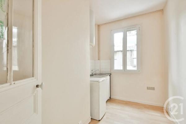 Appartement F2 à vendre  2 pièces - 31,42 m 2   PUTEAUX  - 92