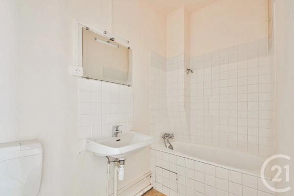 Appartement F2 à vendre  2 pièces - 31,42 m 2   PUTEAUX  - 92