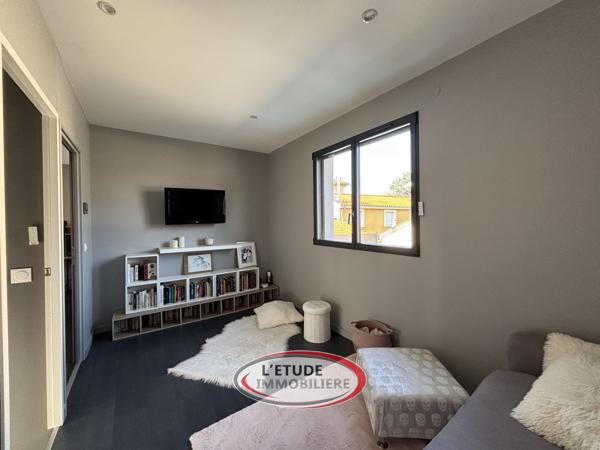 Maison de 2020 avec 3 suites parentales et piscine