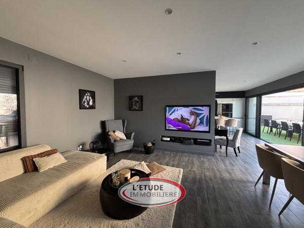 Maison de 2020 avec 3 suites parentales et piscine