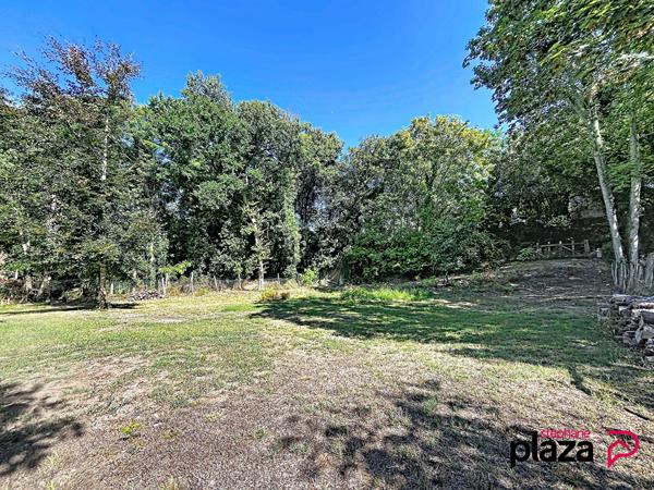 Terrain 600 m2