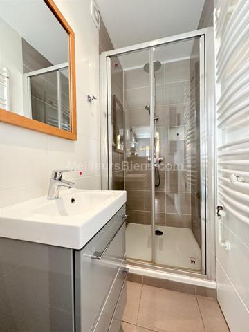 MAISON 2 CHAMBRES, GARAGE, TERRASSE, JARDIN