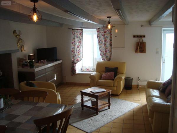 Maison rurale à vendre à Pluméliau-Bieuzy dans le Morbihan (56930), ref : 063-346