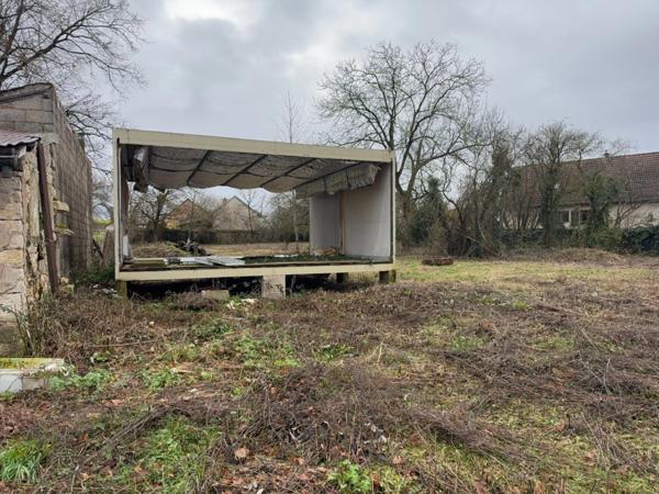 ETEVAUX (21) - Terrain constructible