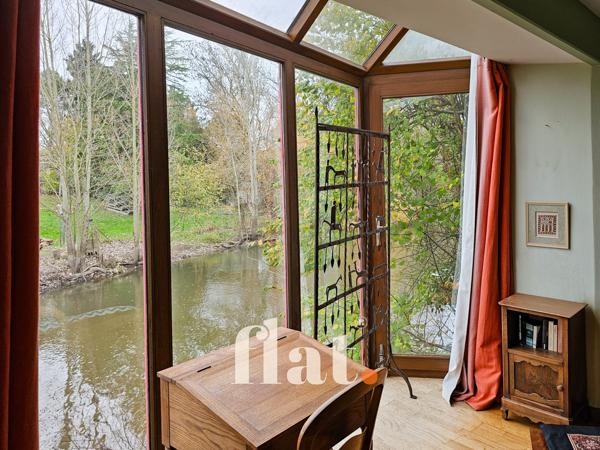 pont saint martin - centre ville - maison de 122 m2 - 2 chambres + 1 mezzanine, - vue sur la nature - stationn