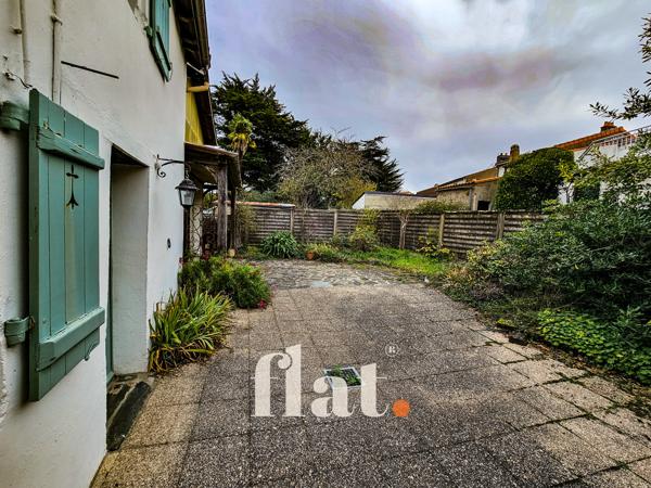 pont saint martin - centre ville - maison de 122 m2 - 2 chambres + 1 mezzanine, - vue sur la nature - stationn