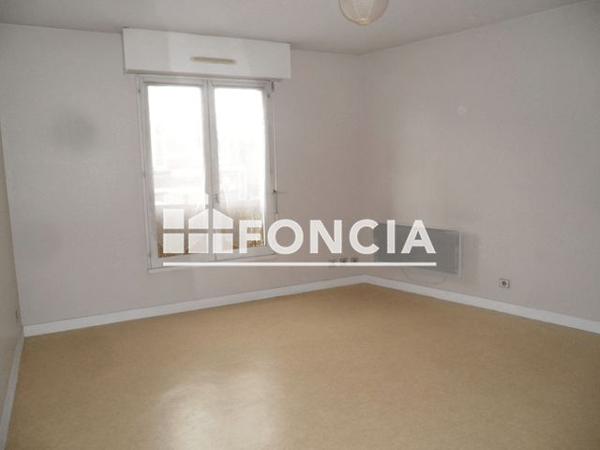 Location Studio 28.32 m² - 121 RUE DE LA TRANCHEE Poitiers 86000