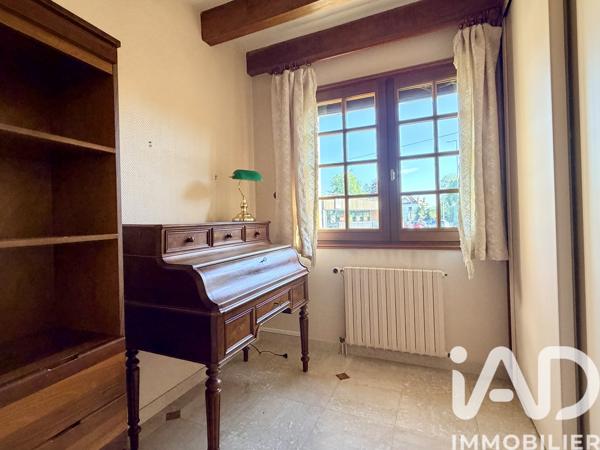 Maison à vendre 6 pièces 152,5 m² Saint-Léonard-de-Noblat
