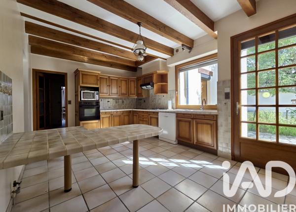 Maison à vendre 6 pièces 152,5 m² Saint-Léonard-de-Noblat