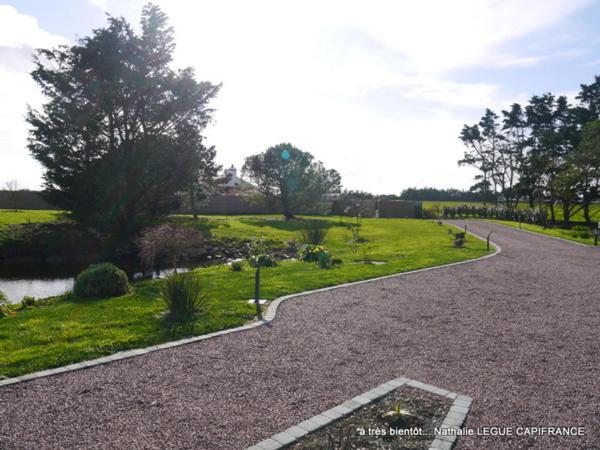 Dpt Vendée (85), entre NOIRMOUTIER , PORNIC et CHALLANS à vendre BEAUVOIR SUR MER longère 92.86 m² -3 chambres et un bureau , Terrain de 12 575,00 m² - et 193 m² de dépendances