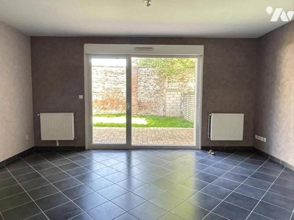 Maison 3 chambres avec garage et jardin