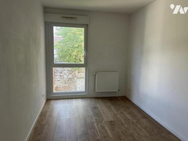 Maison 3 chambres avec garage et jardin