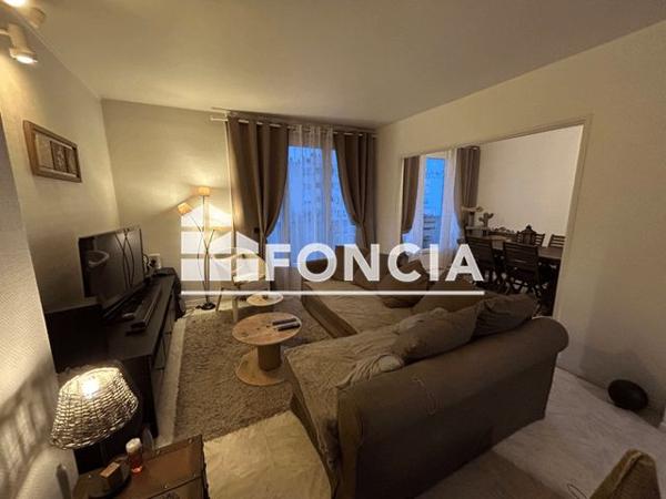 Location Appartement 4 pièces 76.84 m² - 1 A 7 RUE PIERRE CURTIL Laon 02000