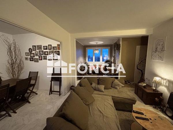 Location Appartement 4 pièces 76.84 m² - 1 A 7 RUE PIERRE CURTIL Laon 02000