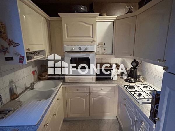 Location Appartement 4 pièces 76.84 m² - 1 A 7 RUE PIERRE CURTIL Laon 02000