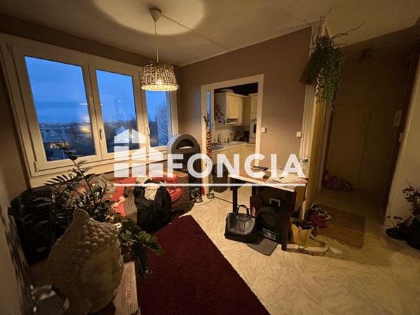 Location Appartement 4 pièces 76.84 m² - 1 A 7 RUE PIERRE CURTIL Laon 02000