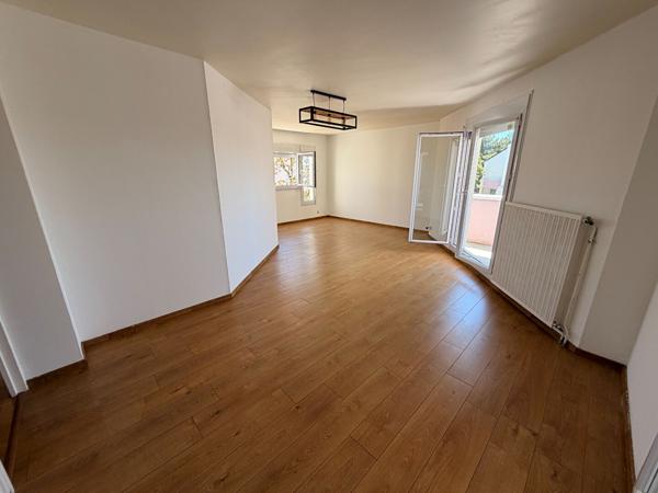 Ne manquez pas cette belle opportunité ! T4 de 80 m² exposé plein sud