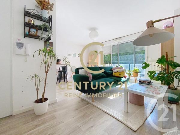 Appartement F3 à vendre  3 pièces - 63 m 2   RENNES  - 35