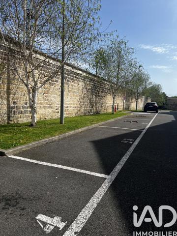 Parking à vendre 10 m² Persan