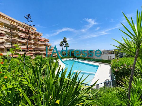 4p 104 m² + terrasse, vue mer, garage et cave