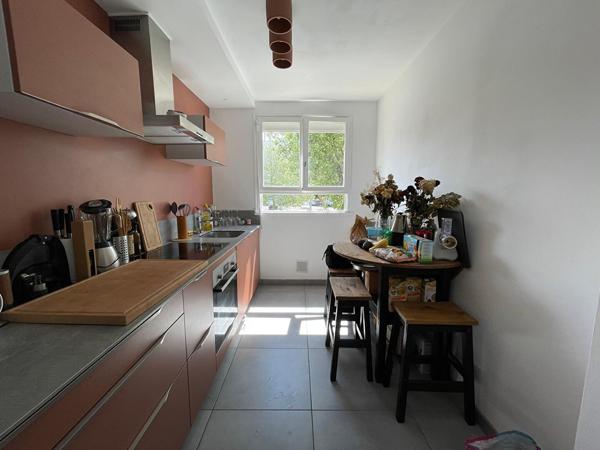 Appartement Nantes 2 pièce(s) 47.39 m2 - cave et parking