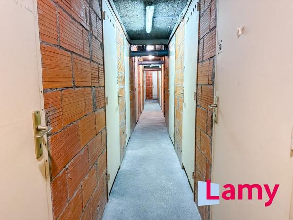 Appartement + cave + stationnement