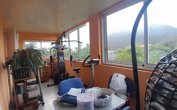 Maison à vendre    4 pièces •  Le Tampon