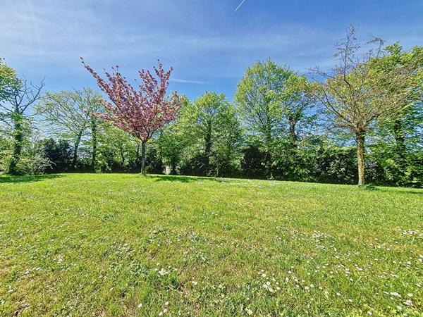 Maison à vendre à Saint Herblon, longère en pierres, campagne, 4 chambres, jardin arboré