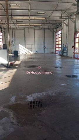 Commerce à louer 5 pièces de 520 m²