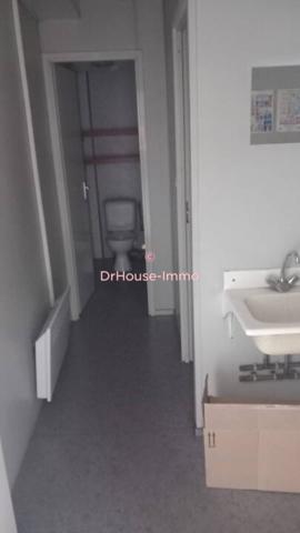 Commerce à louer 5 pièces de 520 m²