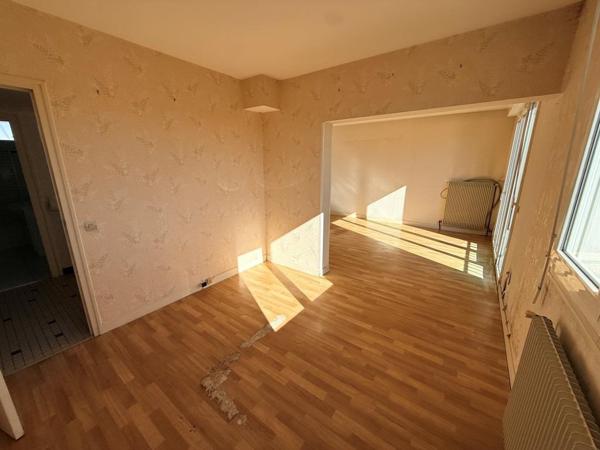 ST MARIENS MAISON AVEC DEUX CHAMBRES Saint-Mariens (33620)