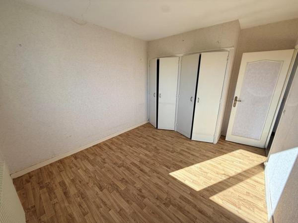 ST MARIENS MAISON AVEC DEUX CHAMBRES Saint-Mariens (33620)