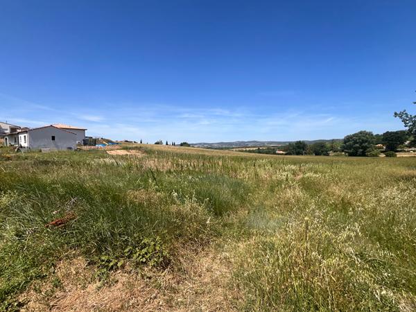 Terrain à bâtir de 1 370 m² aux portes de Limoux
