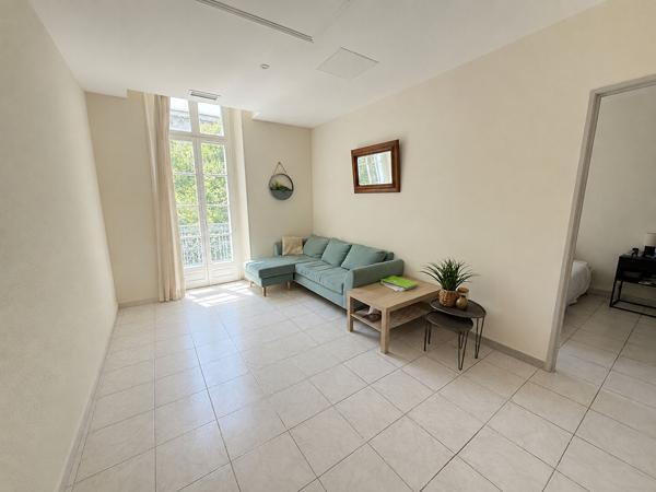 Appartement Nimes 3 pièces meublé 59.94 m2