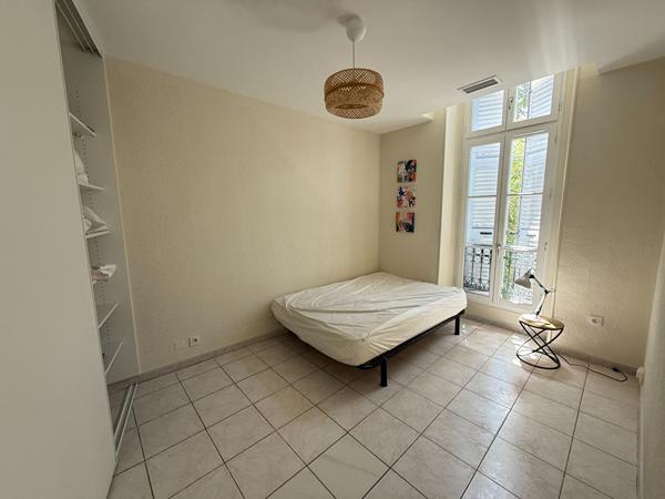 Appartement Nimes 3 pièces meublé 59.94 m2