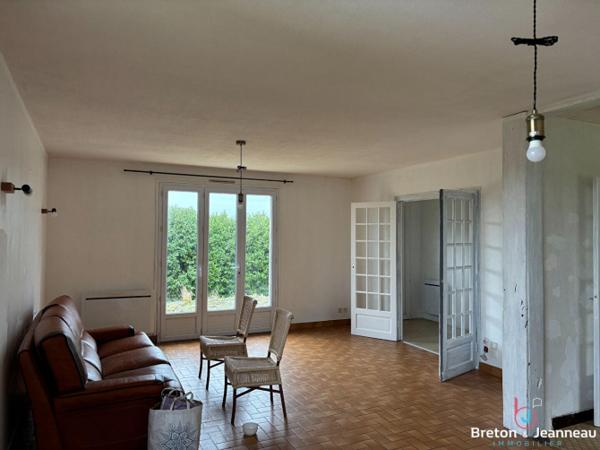 Maison sur 8 hectares à Cossé le Vivien