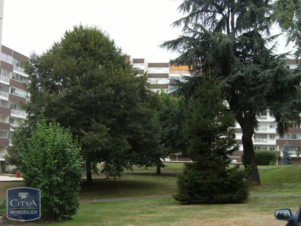 Appartement à louer 4 pièces 77.26m² Le Mans (72000)