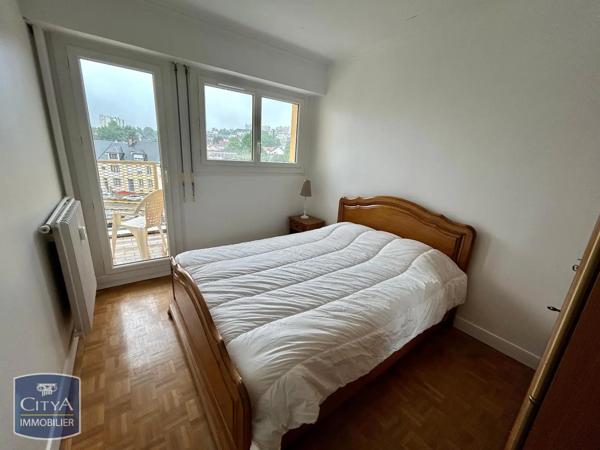 Appartement à louer 4 pièces 77.26m² Le Mans (72000)