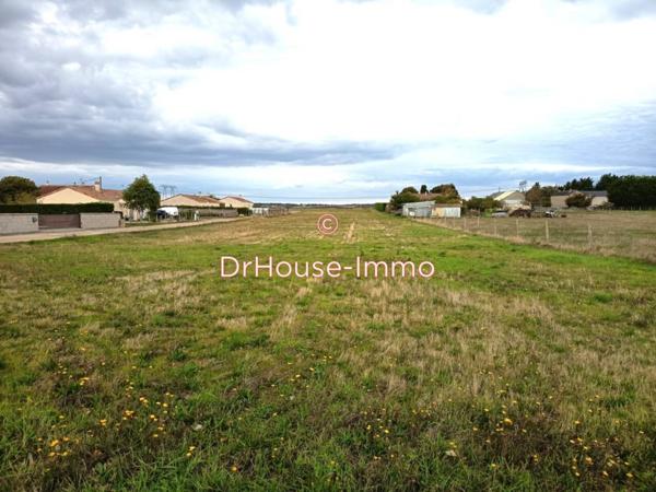 Terrain à vendre de 4 400 m²