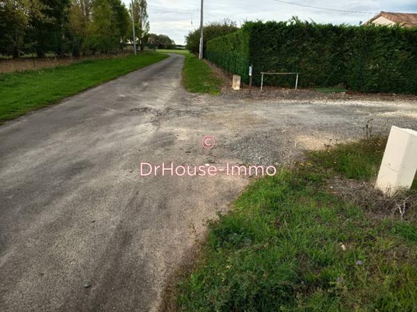 Terrain à vendre de 4 400 m²