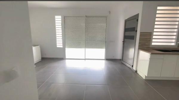 PROCHE JARRY: Appartement moderne idéalement situé