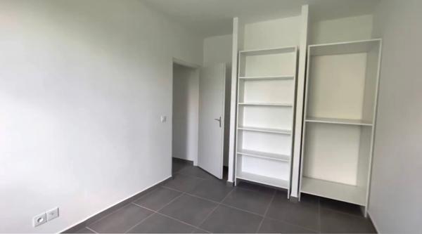 PROCHE JARRY: Appartement moderne idéalement situé