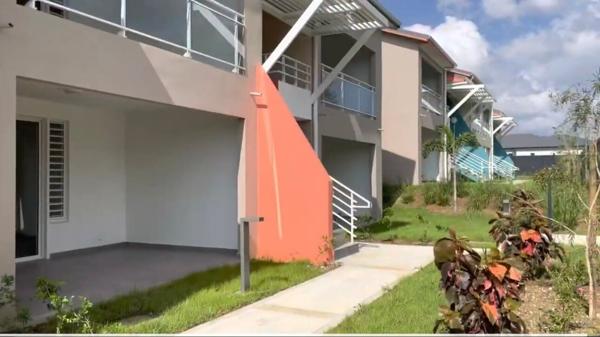 PROCHE JARRY: Appartement moderne idéalement situé