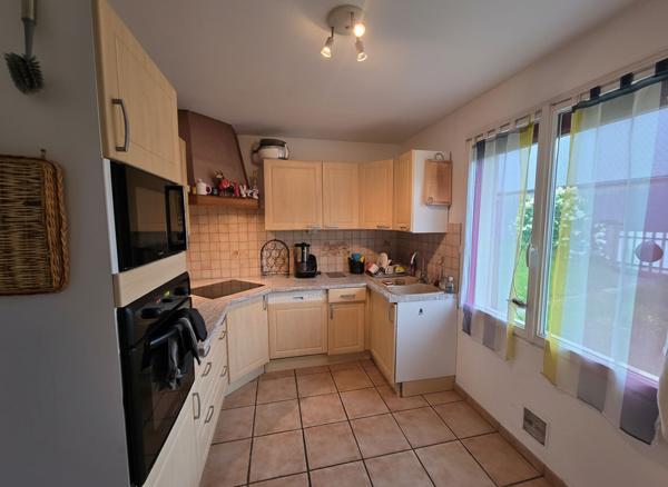 Maison 5 pièces de 120 m² à Besse-et-Saint-Anastaise