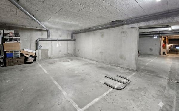 Stationnement à vendre