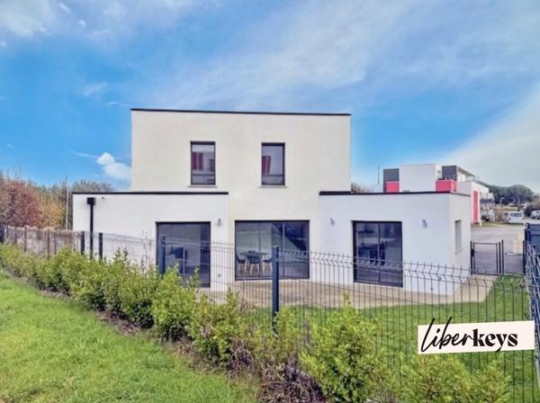 PLOEREN - Maison moderne - 6 pièces - 123 m2