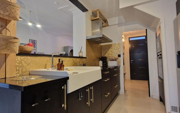 Maison à vendre    6 pièces • 112,20 m2 La Rochelle