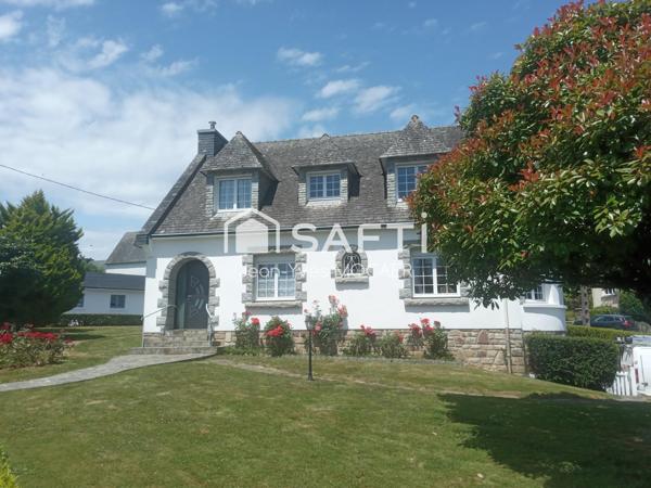 CHATEAUNEUF DU FAOU (29520), Superbe Néo-Bretonne restaurée récemment, en situation privilégiée